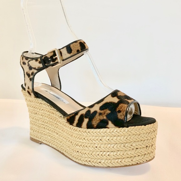 Brian Atwood   Sandals NEW. - Picture 12 of 16